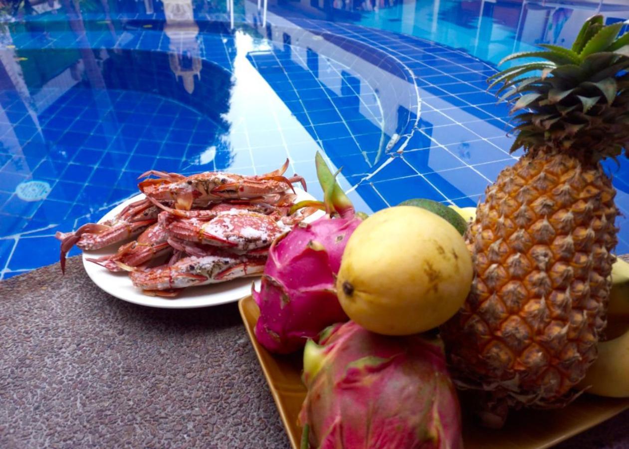 Happy Valley Pattaya Джомтьен Экстерьер фото